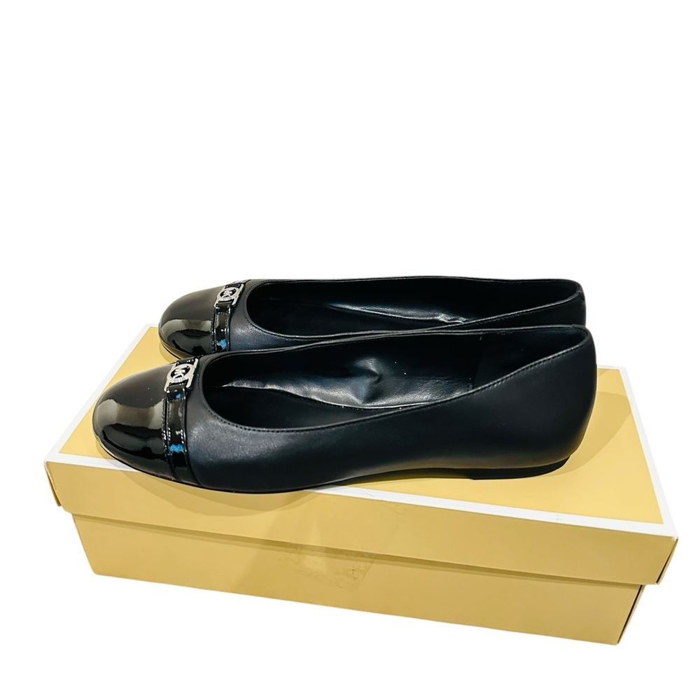 Michael Kors Mandy Flat Patent Leather Black 8.5M MK Logo Ballet Shoe - Picture 6 of 9